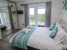 Petroc - Cornwall - 1168516 - thumbnail photo 16
