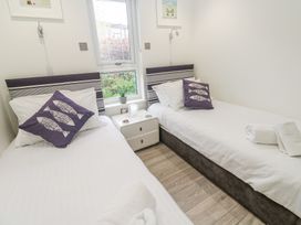 Petroc - Cornwall - 1168516 - thumbnail photo 26