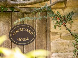 Courtyard House - Cotswolds - 1168689 - thumbnail photo 22