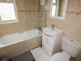 Shearwater - South Wales - 1168703 - thumbnail photo 25
