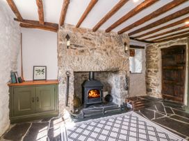 Tyddyn Iolyn - Anglesey - 1168909 - thumbnail photo 11