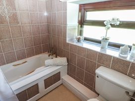 Bayview - South Wales - 1169390 - thumbnail photo 32