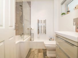 Ty Golau - North Wales - 1169729 - thumbnail photo 23