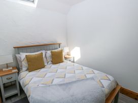 3 The Barn - South Wales - 1170974 - thumbnail photo 16