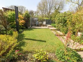 3 The Barn - South Wales - 1170974 - thumbnail photo 25