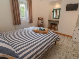 Sea View Loft - Cornwall - 1171178 - thumbnail photo 13