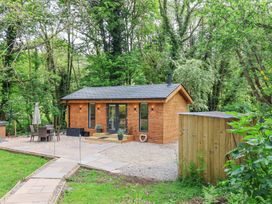Roe Deer Lodge - North Yorkshire (incl. Whitby) - 1171340 - thumbnail photo 3