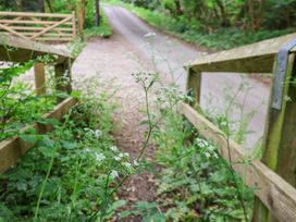 Roe Deer Lodge - North Yorkshire (incl. Whitby) - 1171340 - thumbnail photo 27