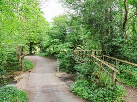 Roe Deer Lodge - North Yorkshire (incl. Whitby) - 1171340 - thumbnail photo 29