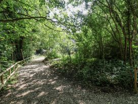 Roe Deer Lodge - North Yorkshire (incl. Whitby) - 1171340 - thumbnail photo 33