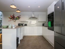 Tithe Barn Lodge - Anglesey - 1171453 - thumbnail photo 14