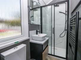 Lingy Luxury Family Pod - Lake District - 1171941 - thumbnail photo 13