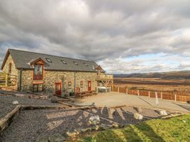 Llwyngwinau Isaf Barn - Mid Wales - 1172093 - thumbnail photo 1