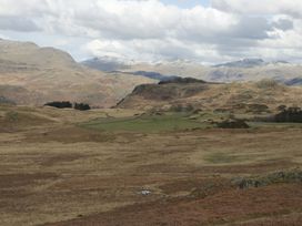 A landscape with hills and mountains at Dakota in Boot