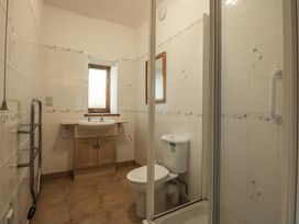 Cae'n Y Coed Barn - North Wales - 1172250 - thumbnail photo 11