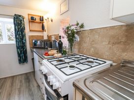 Wayside Farm Cart Cottage - North Yorkshire (incl. Whitby) - 1172540 - thumbnail photo 13