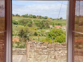 Wayside Farm Cart Cottage - North Yorkshire (incl. Whitby) - 1172540 - thumbnail photo 26