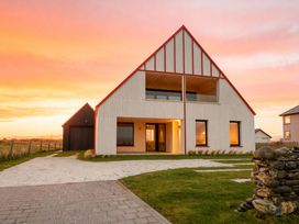 Twyn Isaf - North Wales - 1172554 - thumbnail photo 2