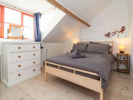 12 Alpha Place - Devon - 1172658 - thumbnail photo 16