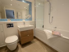 Sea Crest - Suffolk & Essex - 1172858 - thumbnail photo 29