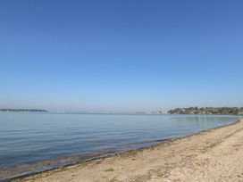 Flat 7 Sand Acres - Dorset - 1172882 - thumbnail photo 2