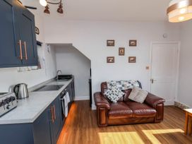 Harbour View - North Yorkshire (incl. Whitby) - 1173033 - thumbnail photo 8