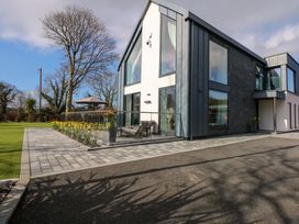 Dafarn Newydd Studio - Anglesey - 1173103 - thumbnail photo 1