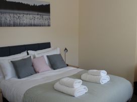 The Newborough - Apartment Four - North Yorkshire (incl. Whitby) - 1173195 - thumbnail photo 11