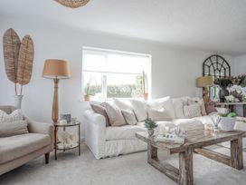 Trem Ynys (3 bed) - North Wales - 1173314 - thumbnail photo 11