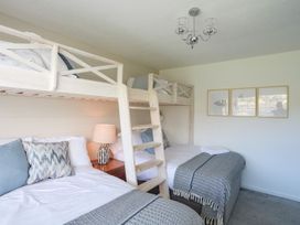 Trem Ynys (3 bed) - North Wales - 1173314 - thumbnail photo 27