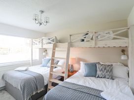 Trem Ynys (3 bed) - North Wales - 1173314 - thumbnail photo 28