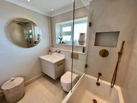 Trem Ynys (3 bed) - North Wales - 1173314 - thumbnail photo 34