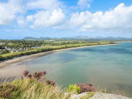 Trem Ynys (3 bed) - North Wales - 1173314 - thumbnail photo 53