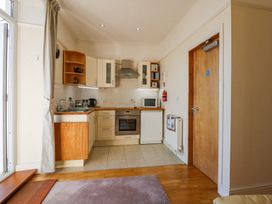 Captain’s Quarters - North Wales - 1173342 - thumbnail photo 4