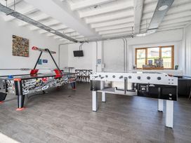 A game room featuring an air hockey table and a foosball table at Harcombe House Rooms - First Floor Single Chudleigh