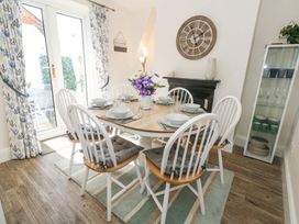 Shrimp Cottage - Dorset - 1173548 - thumbnail photo 11