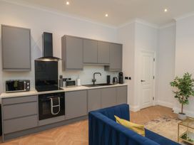 The Salisbury Apartment 203 - North Yorkshire (incl. Whitby) - 1173645 - thumbnail photo 8