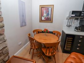 Muffins - Northumberland - 1173806 - thumbnail photo 8