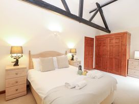 Willow - Norfolk - 1173828 - thumbnail photo 12