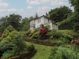A house with surrounding garden at High Cross in Keswick