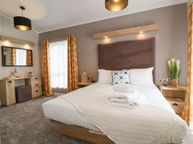 16 Manleigh Park - Devon - 1174031 - thumbnail photo 13