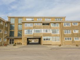 An apartment building with multiple floors at Flat 13, Chesil House in Bridport
