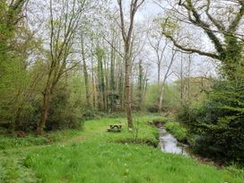 Oak Shepherd Hut - Dorset - 1174124 - thumbnail photo 32