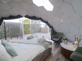 Number 1 Dome - County Donegal - 1174207 - thumbnail photo 9