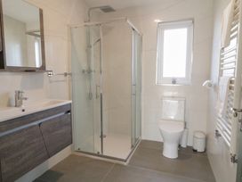 Number 2 Villa - The View - County Donegal - 1174209 - thumbnail photo 21