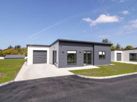 Number 2 Villa - The View - County Donegal - 1174209 - thumbnail photo 22