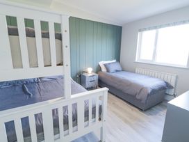 Number 3 Villa - The View - County Donegal - 1174210 - thumbnail photo 17
