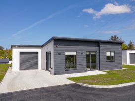 Number 3 Villa - The View - County Donegal - 1174210 - thumbnail photo 2