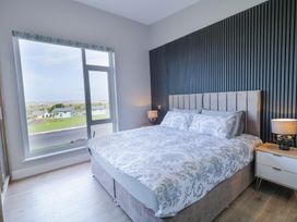 Number 6 Villa - The View - County Donegal - 1174212 - thumbnail photo 7