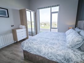 Number 6 Villa - The View - County Donegal - 1174212 - thumbnail photo 14